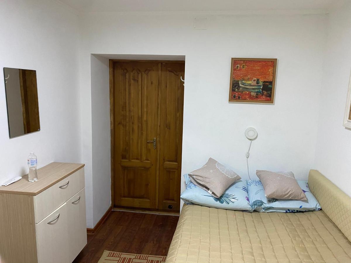 Artotrada Mini-Hotel 敖德萨 外观 照片